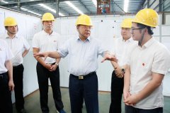 郴州市委書記易鵬飛一行來我司調研